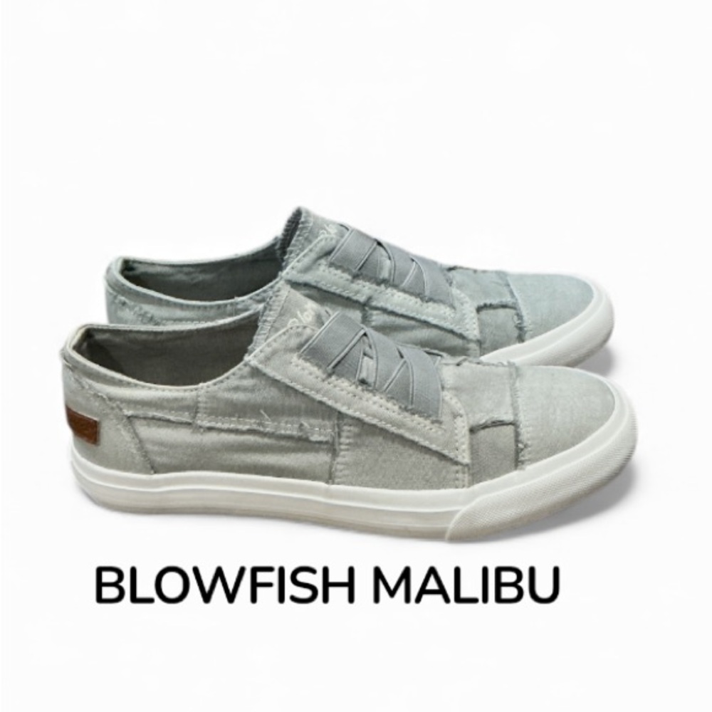 New authentic Blowfish Malibu signature woman’s sneakers sz 8.5 Display